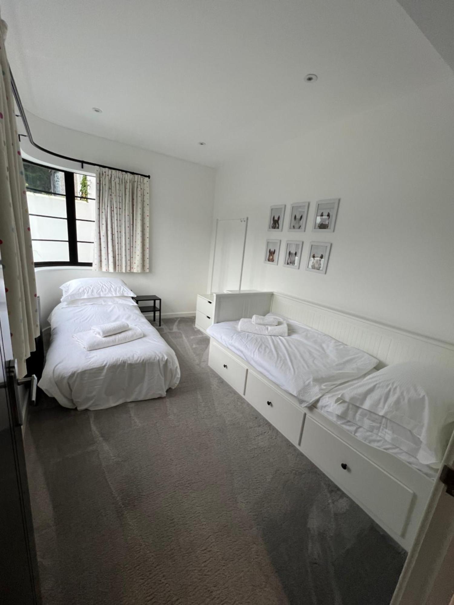 Art Deco 52 Villa Truro Ngoại thất bức ảnh